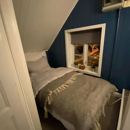 Poppenhuis Leies Ut Under Arendalsuka! Сasa de vacaciones Arendal