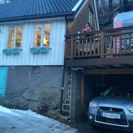 Feriehus Poppenhuis Leies Ut Under Arendalsuka! *